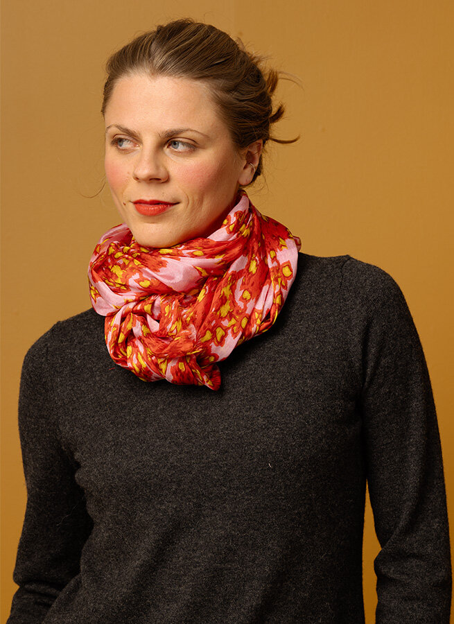 252012-Flame-sidensjal-Rosa