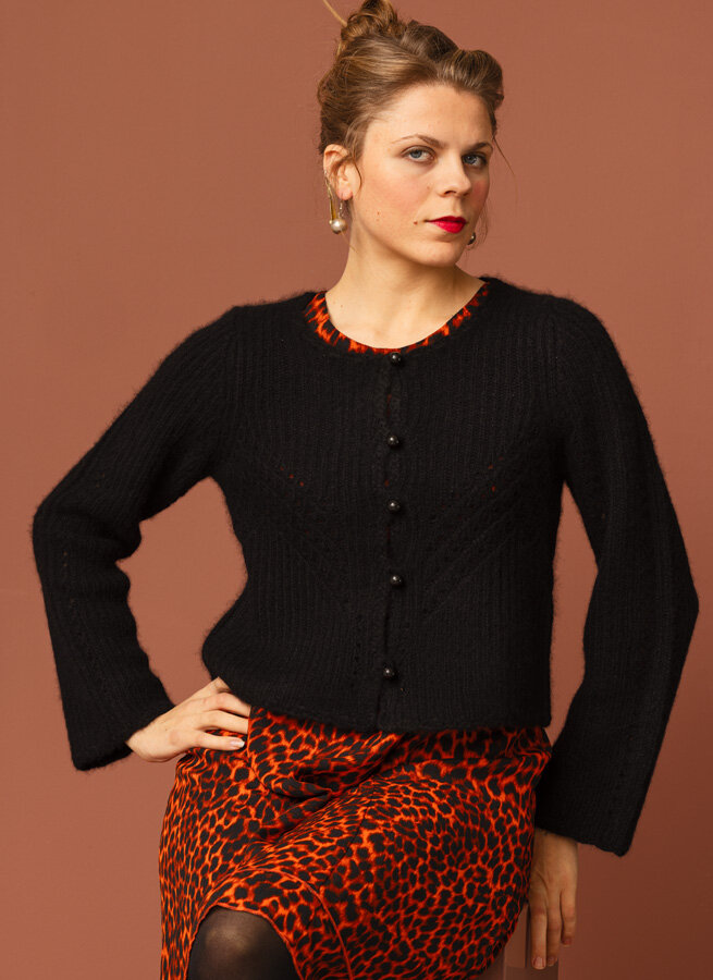 Alla-svart-ullkofta-siden-kashmir--Dolly-leopardmonstrad-klanning-6.jpg