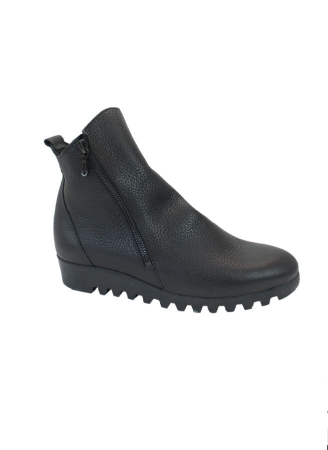 Arche-Lomage-noir-boots-1.jpg