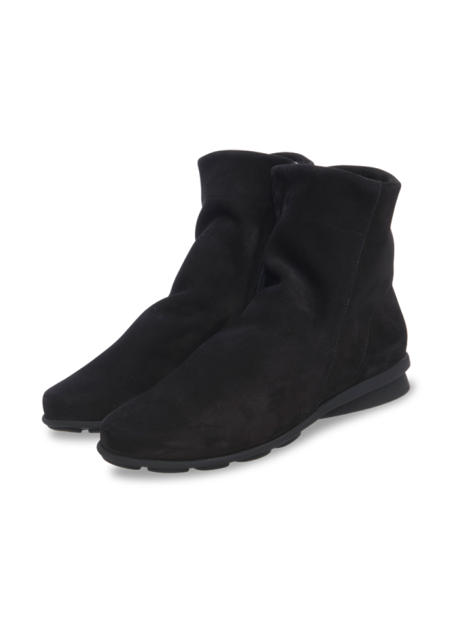 DENIKI-Nubuck-noir--svarta-boots-Arche-1.png