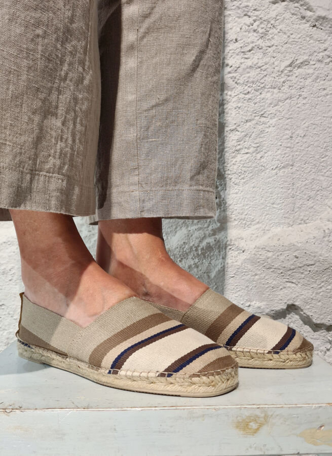 Espadrillos-Nougat-rand.-Beige--randiga-1