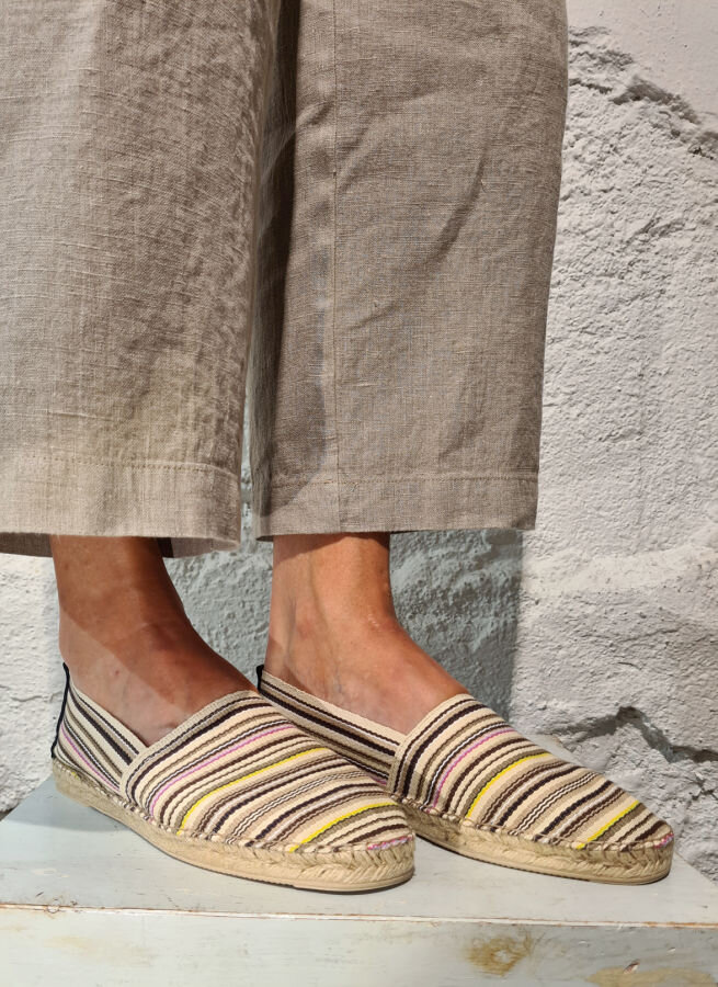 Espadrillos-multi-vit.-Flerfargad-randig-1