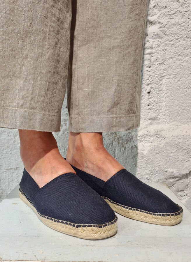Espadrillos-svarta-1.jpg