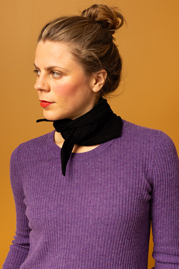 Mickey-ulltroja-Lila--Palma-ullscarf-svart-1.jpg