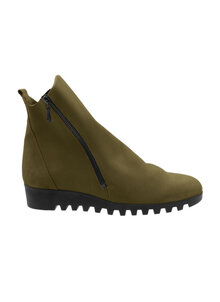 Arche-Lomage-matcha-green-boots-1