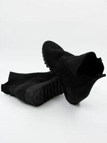 Arche-Lomage-noir-nubuck-boots-4