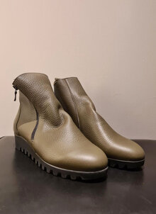 Arche-Lomage-Taiga-green-grey-boots-1