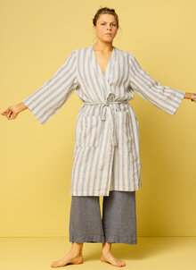 Celeste-kimono-blarandig-Blandrand-1