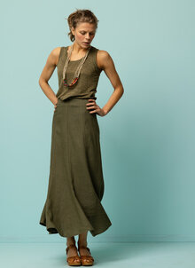 Ebba-lang-klockad-linnekjol.-Bark-khaki-gron-1