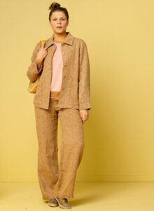 Twillvävd linnejacka, jacka i lin, Twill. Beige, cognac. Workwearjacka K&US linnekläder dam
