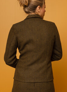 Olivgrön, grön figursydd ullkavaj Kavaj fiskbensvävd, Tweed. K&US klassisk tidlös stil