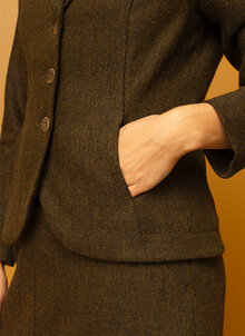 Olivgrön, grön figursydd ullkavaj Kavaj fiskbensvävd, Tweed. K&US klassisk tidlös stil