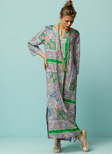 Kaftan-lang-viskosklanning--monstrad-gron-4