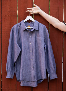 Blå, jeansblå, blåmelerad herrskjorta i linne. Linneskjorta herr. K&US, Kandus linnekläder