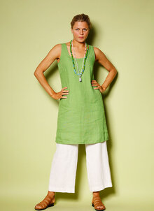 Mody-linneklanning-gron-apple--Scarlet-linnebyxa-offwhite-2.jpg
