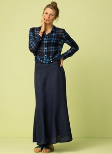 Blå rutig kort blus, skjorta i viskos. Unik Svensk design K&US kandus linnekläder
